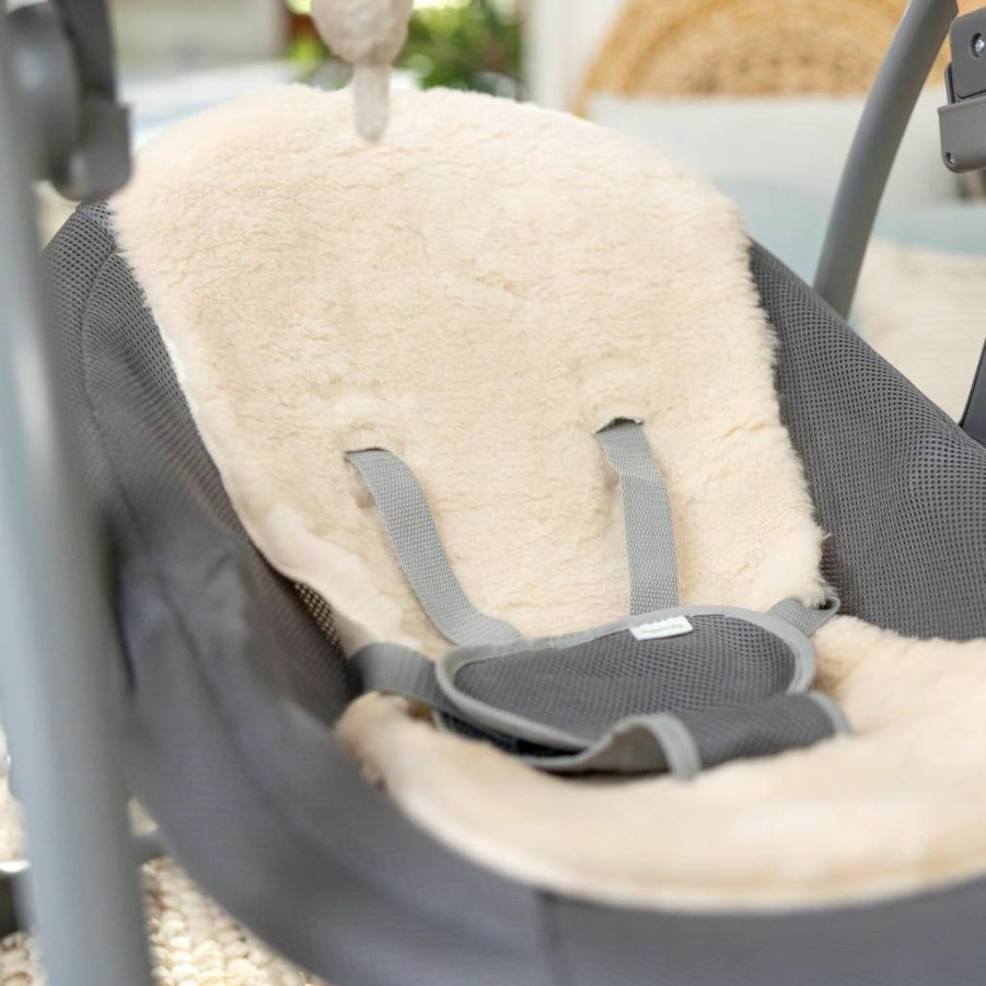 Ingenuity Bella Teddy Baby Swing - Portable Foldable 5-Speed Infant Swing with Plush Toys, Soothing Sounds & Cushioned Harness for Newborns 0-9 Months (6-20 lbs)